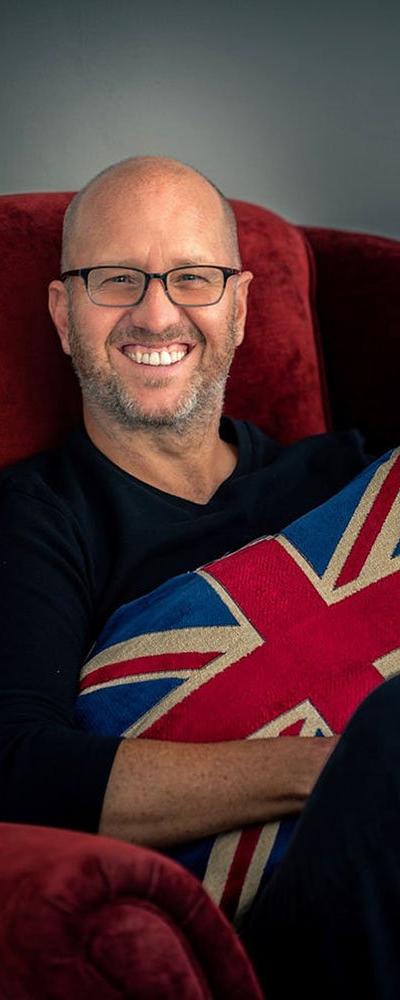 julian-reeve-photo-2.jpg — press and media photo featuring Julian Reeve
