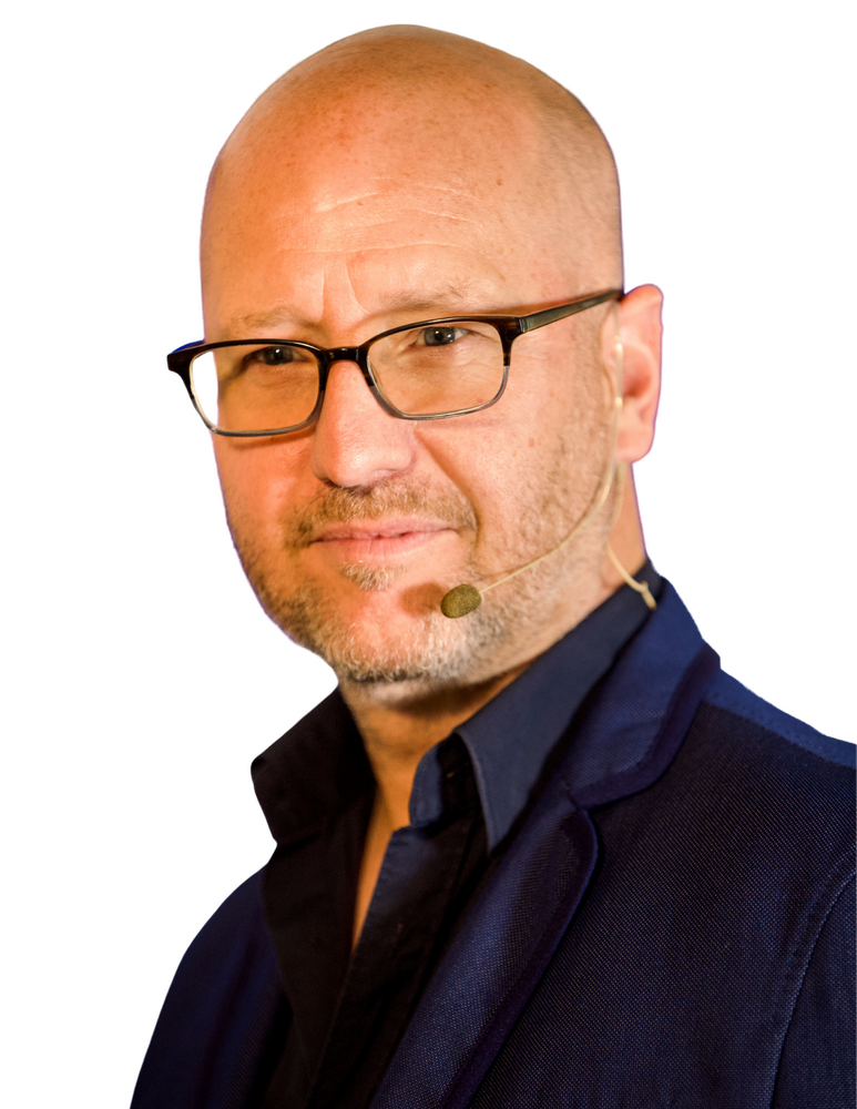 julian-reeve-identity-advantage.webp — Julian Reeve