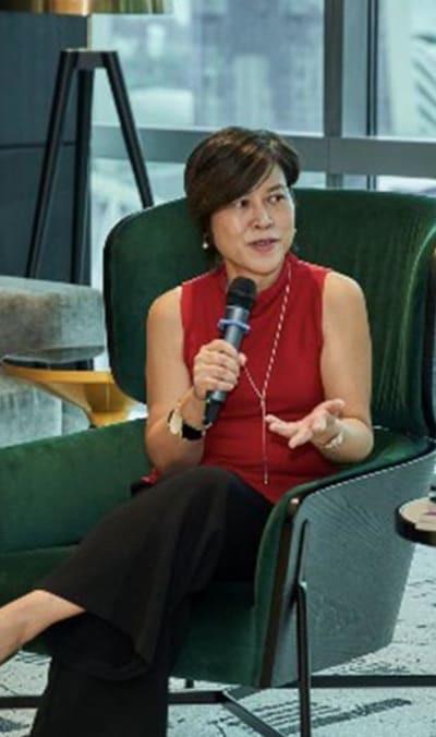 p09.jpg — press and media photo featuring Adeline Tiah