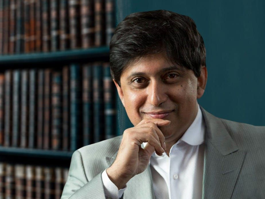 srini_pillay_2.jpg — Dr. Srini Pillay