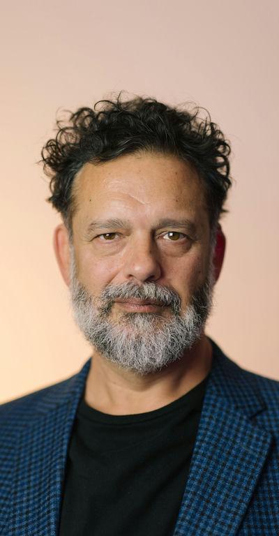Alexis Sikorsky — press and media photo