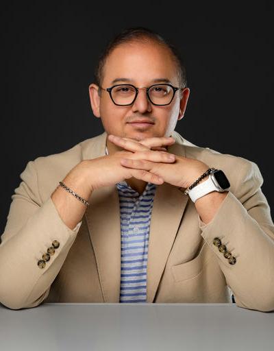 Dr. Furhan Qureshi — press and media photo