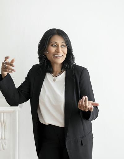 Dr. Sasha Rutnam — press and media photo