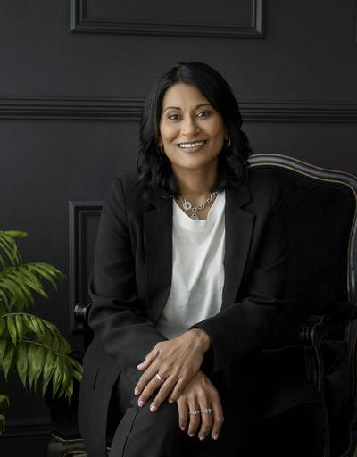 Dr. Sasha Rutnam — press and media photo
