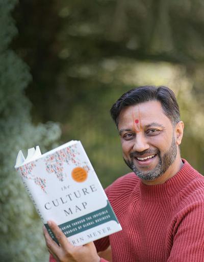 Sanjiv Patel — press and media photo