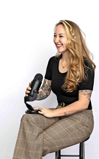 Sydney Curtin — press and media photo