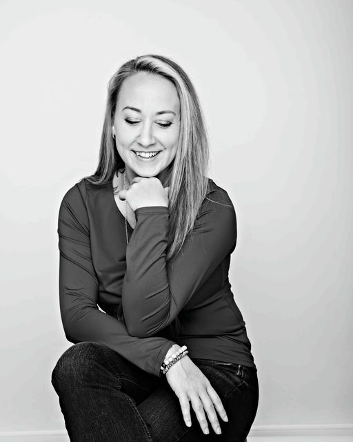 Sydney Curtin — press and media photo 4