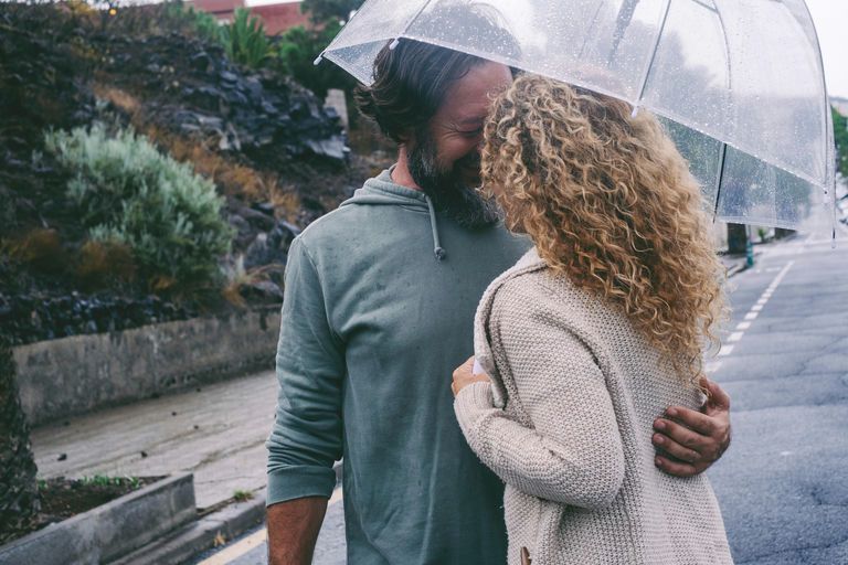 How To Become Securely Attached w/ Thais Gibson — podcast episode