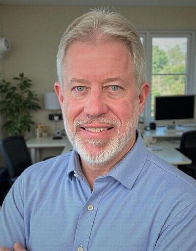 Tom Winterstein — press and media photo